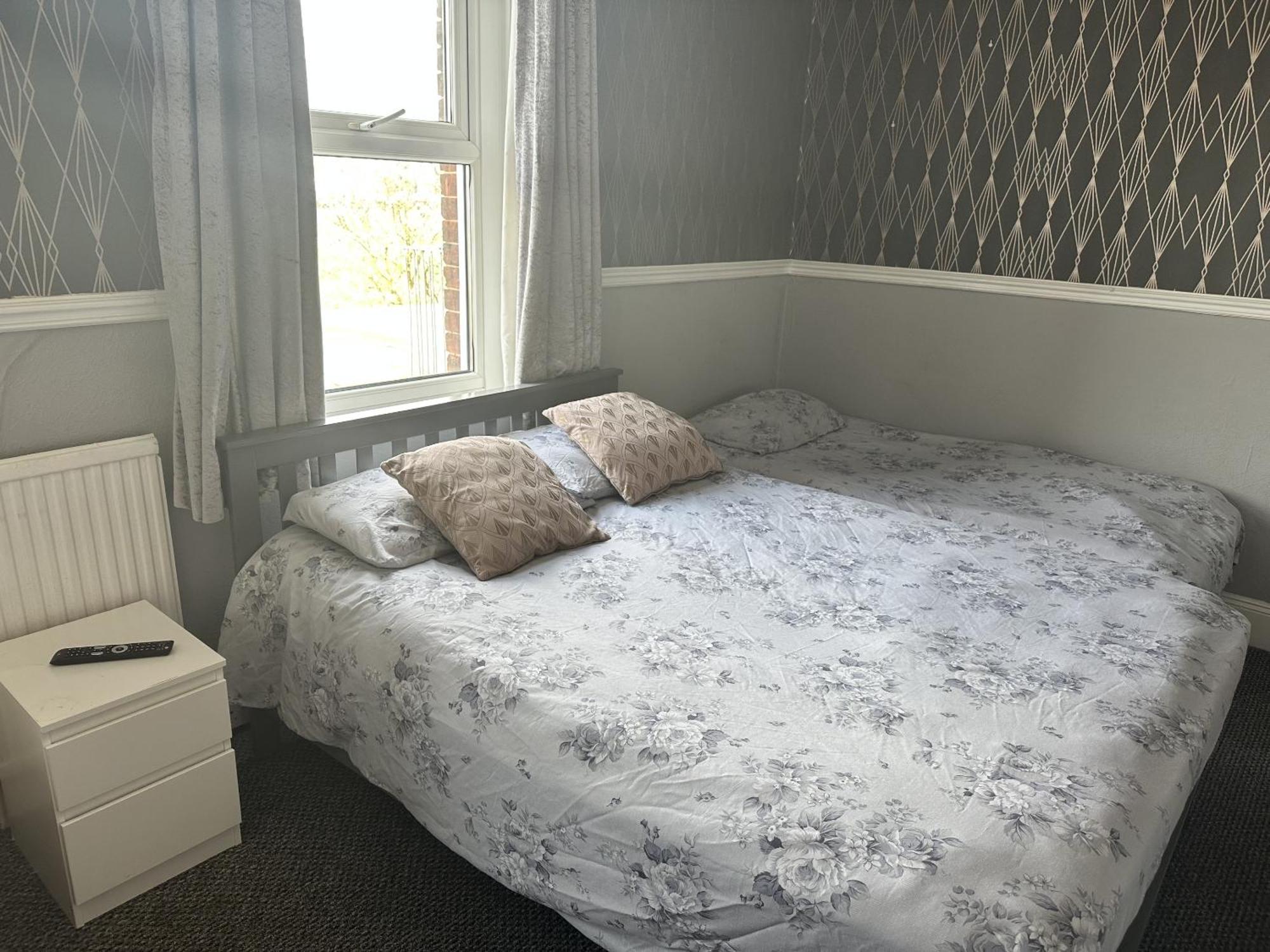The Majestic Bed & Breakfast Great Yarmouth Eksteriør bilde