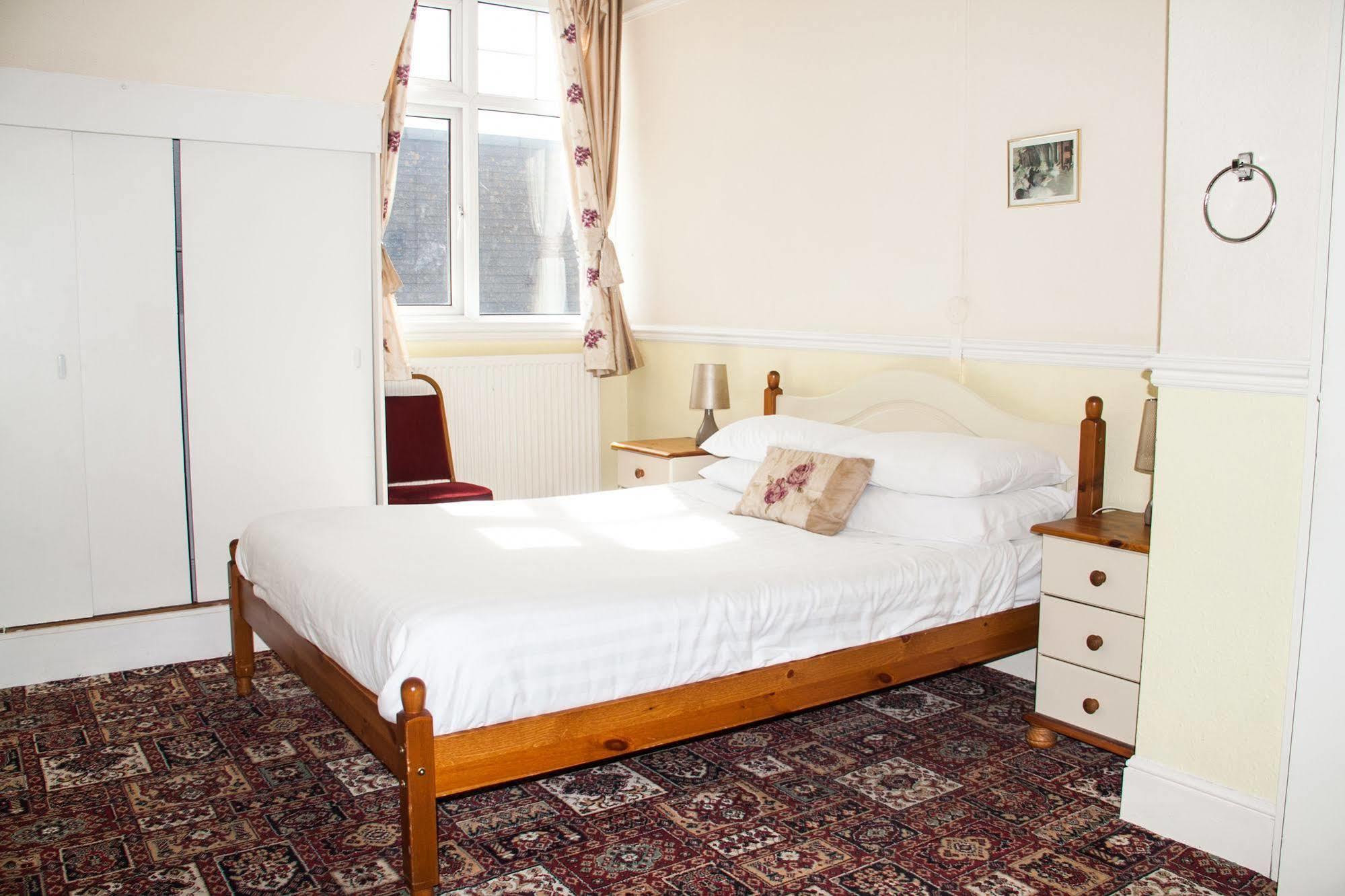 The Majestic Bed & Breakfast Great Yarmouth Eksteriør bilde